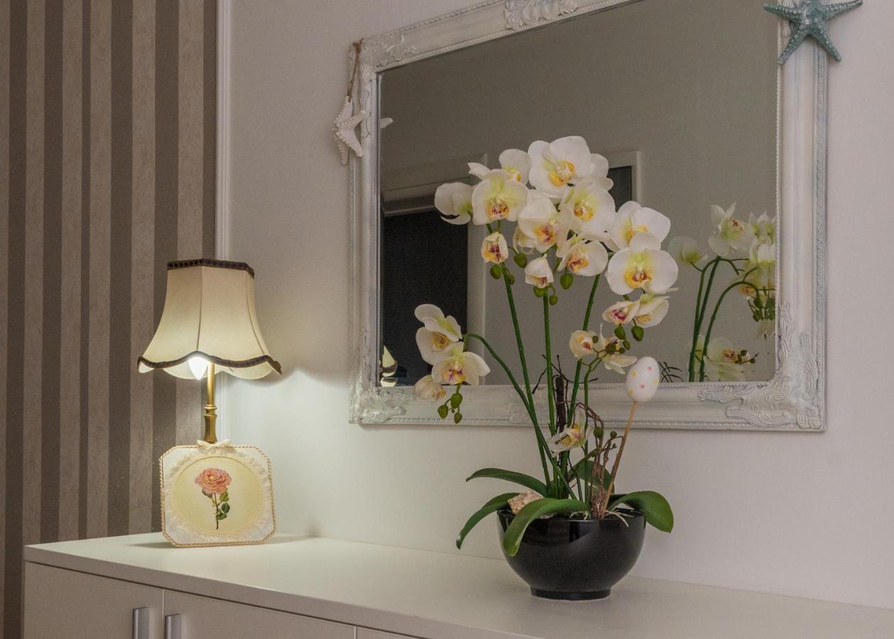 Apartmani Julija Водице Экстерьер фото