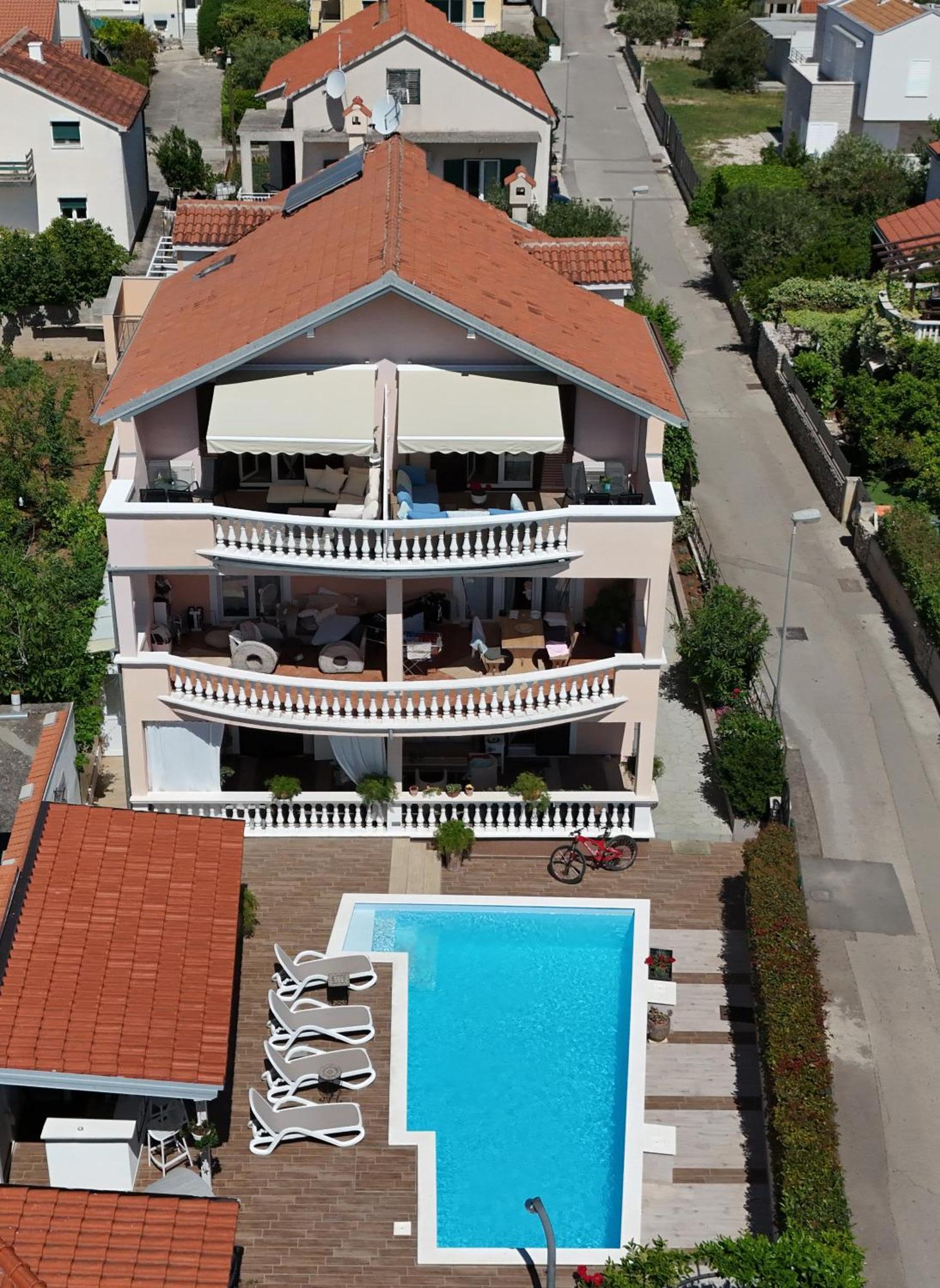 Apartmani Julija Водице Экстерьер фото