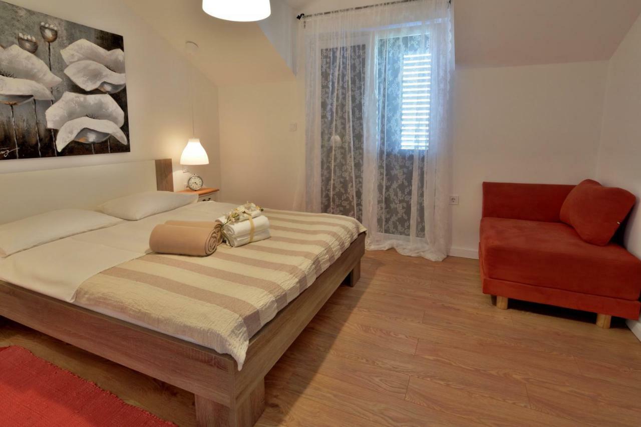 Apartmani Julija Водице Экстерьер фото